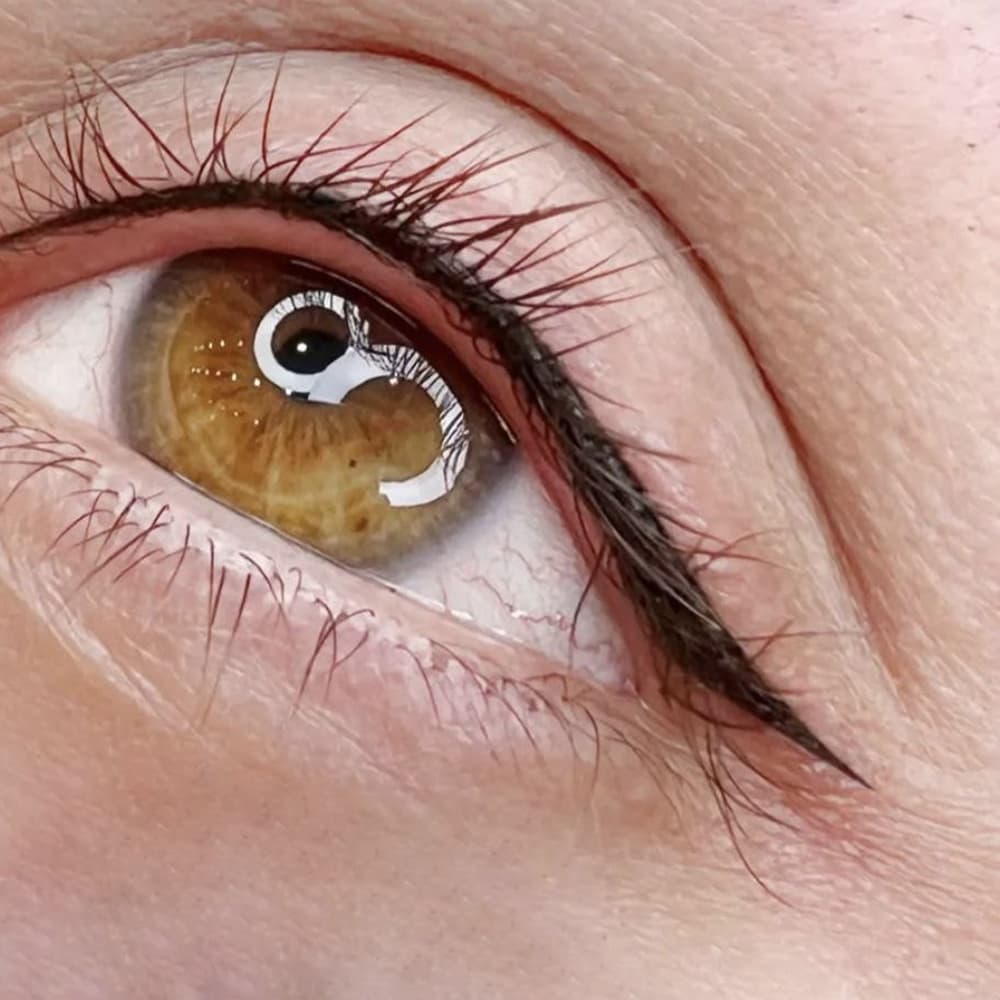 Permanent eyeliner